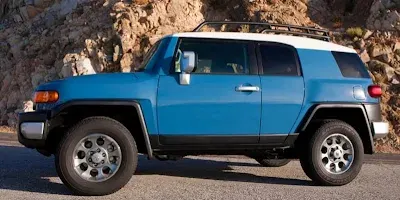 2014 Toyota FJ Cruiser 2014 Toyota FJ Cruiser