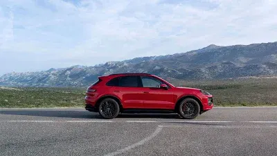 2025 Porsche Cayenne GTS 2025 Porsche Cayenne GTS