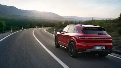 2025 Porsche Cayenne GTS 2025 Porsche Cayenne GTS