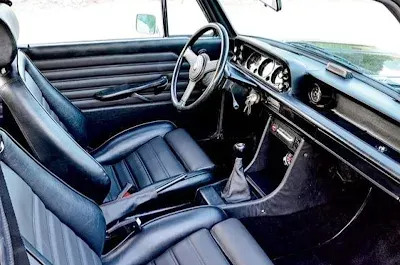 Classic BMW2002 TII Classic BMW2002 TII interior